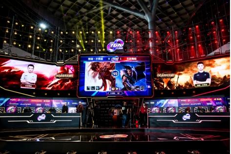 场精彩纷呈 场精彩纷呈